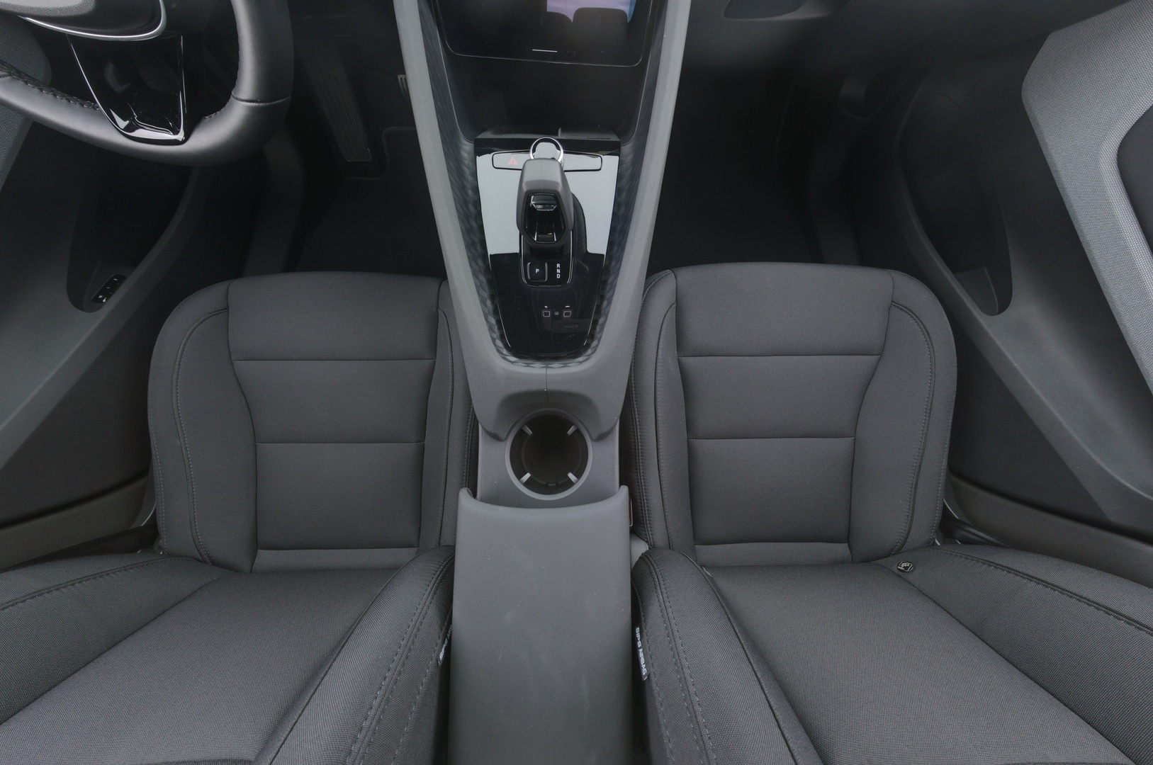 POLESTAR 2 2024