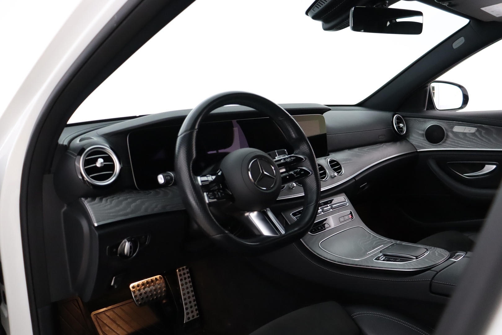 MERCEDES-BENZ E 2021