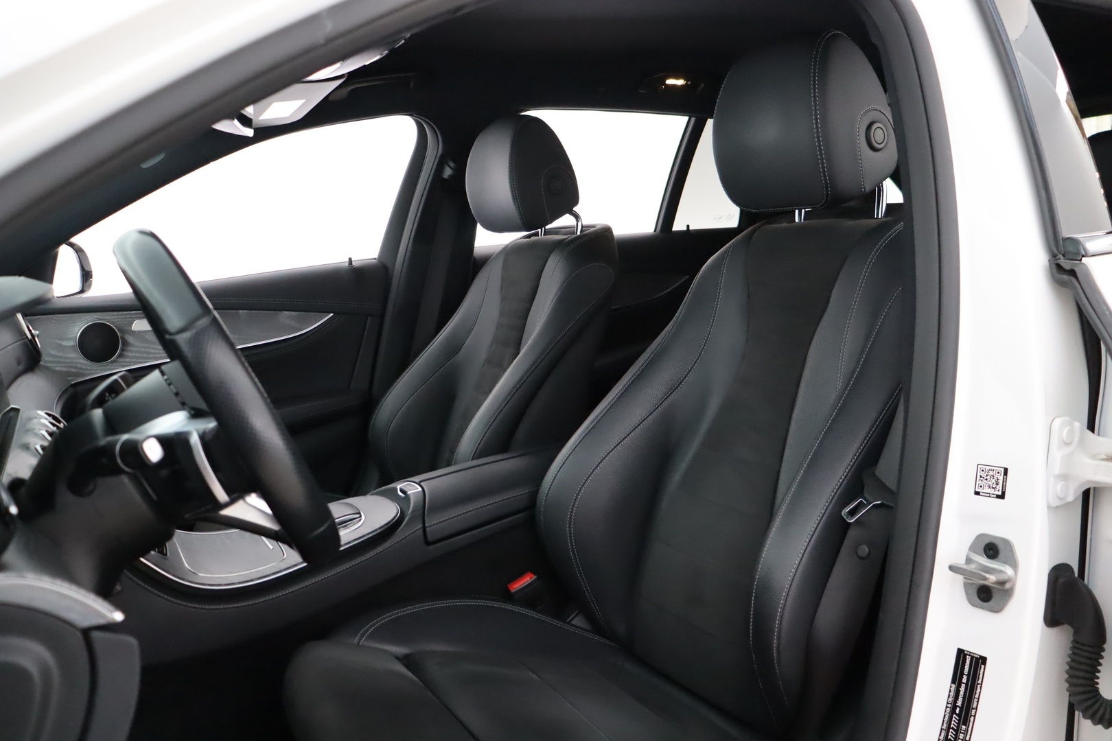 MERCEDES-BENZ E 2021