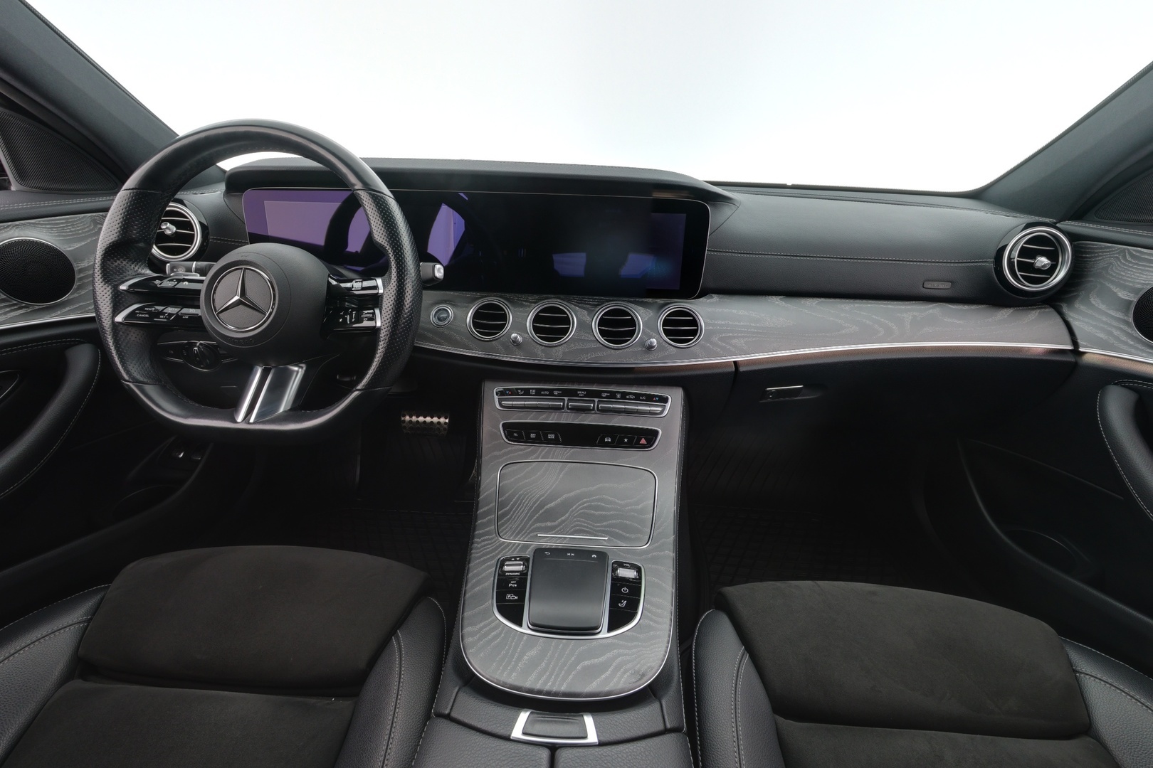 MERCEDES-BENZ E 2021