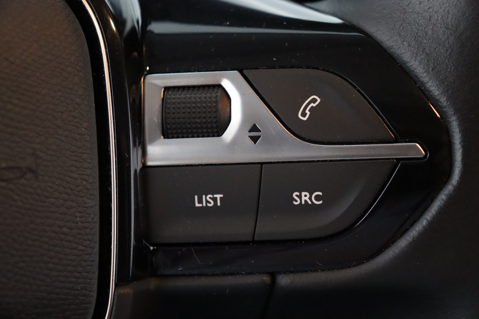 PEUGEOT e-Partner 2023