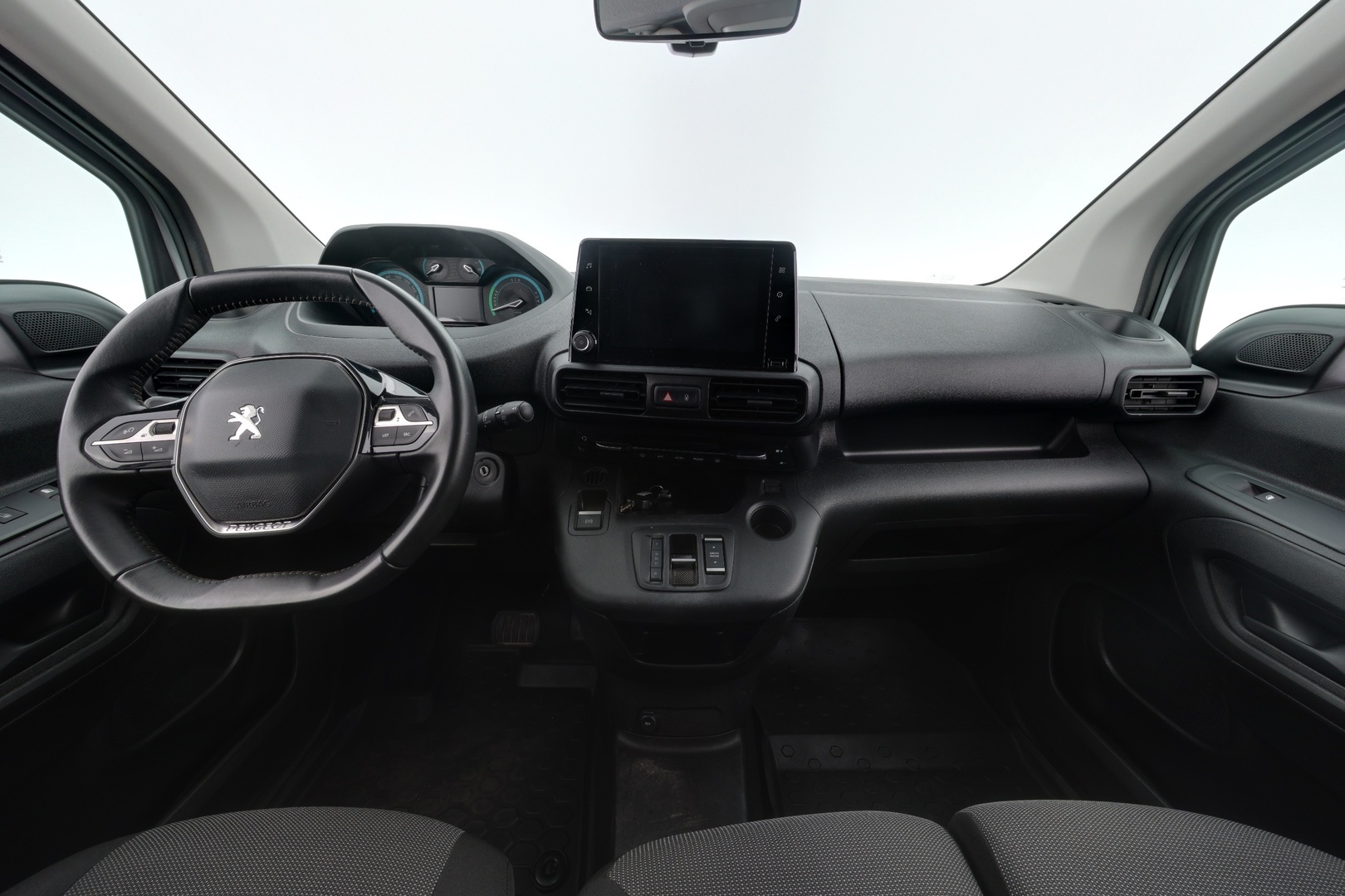 PEUGEOT e-Partner 2023