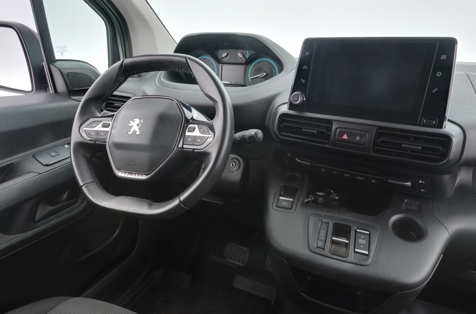 PEUGEOT e-Partner 2023