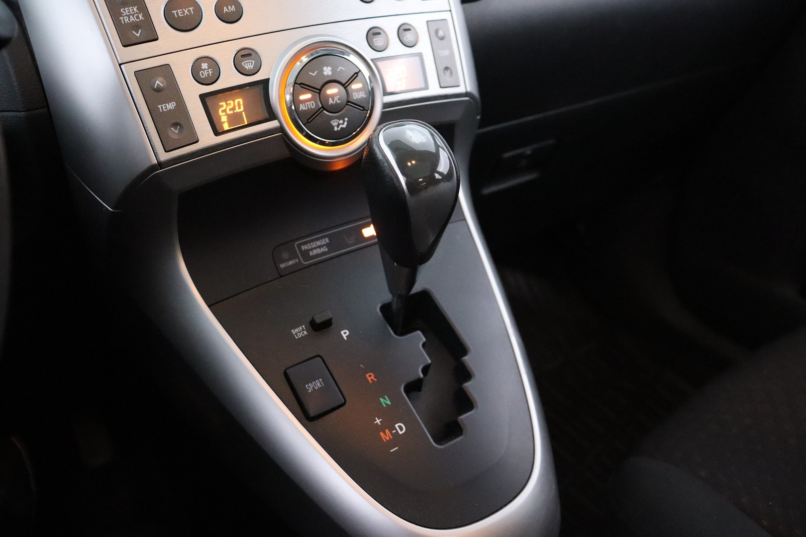 TOYOTA Verso 2011