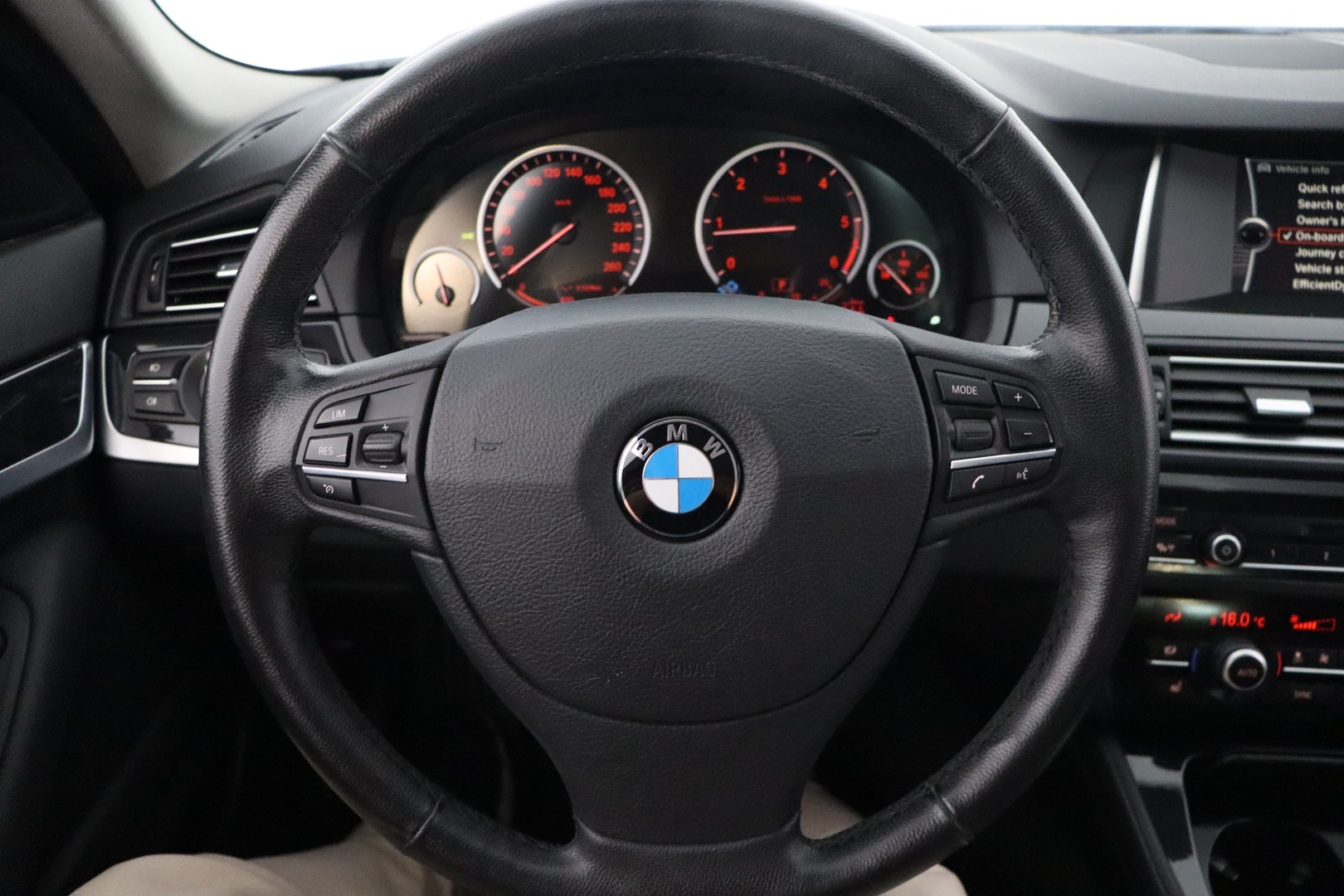 BMW 520 2014