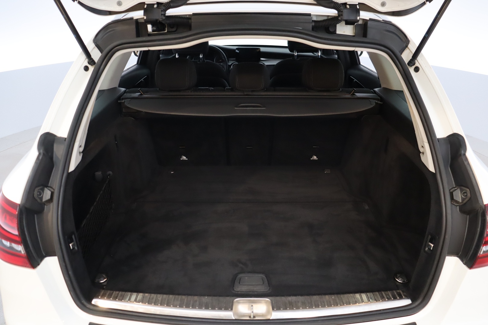 MERCEDES-BENZ C 2020