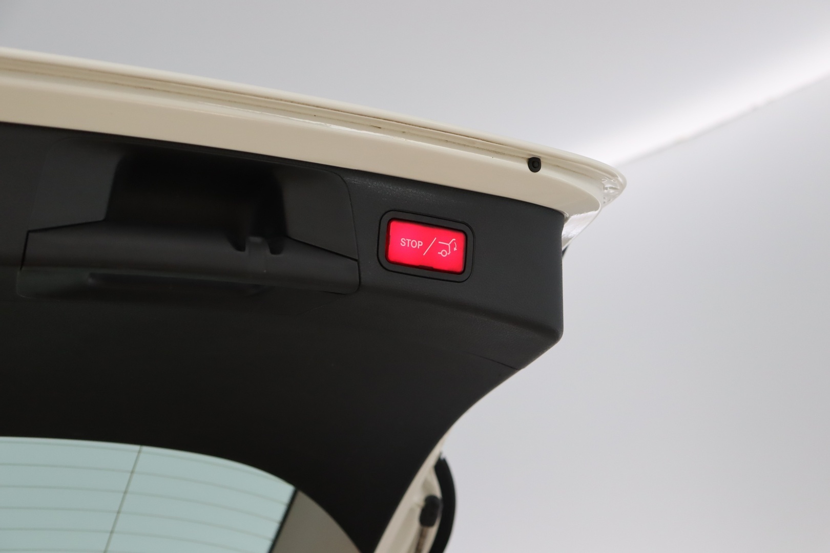 MERCEDES-BENZ C 2020