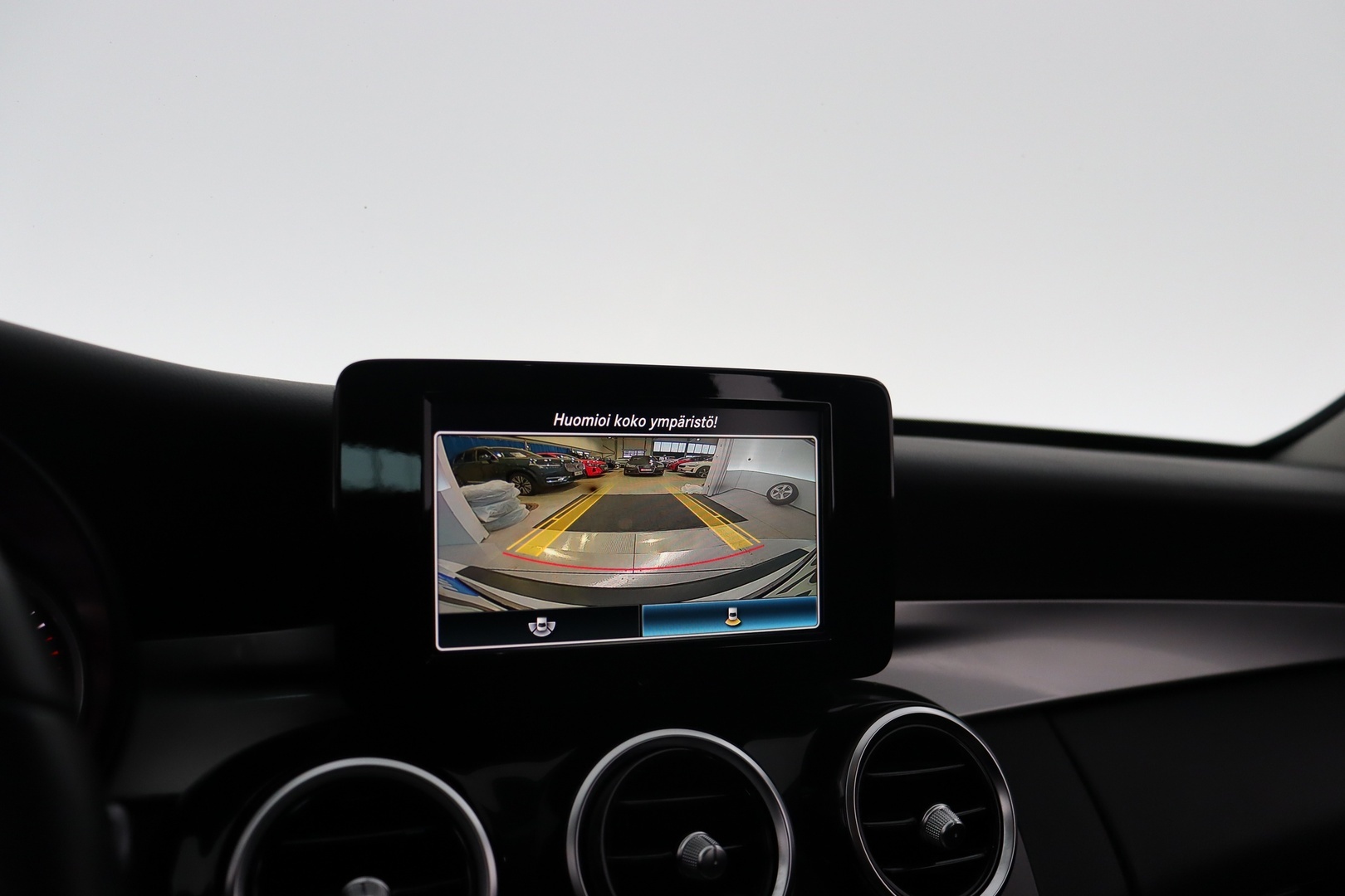 MERCEDES-BENZ C 2020