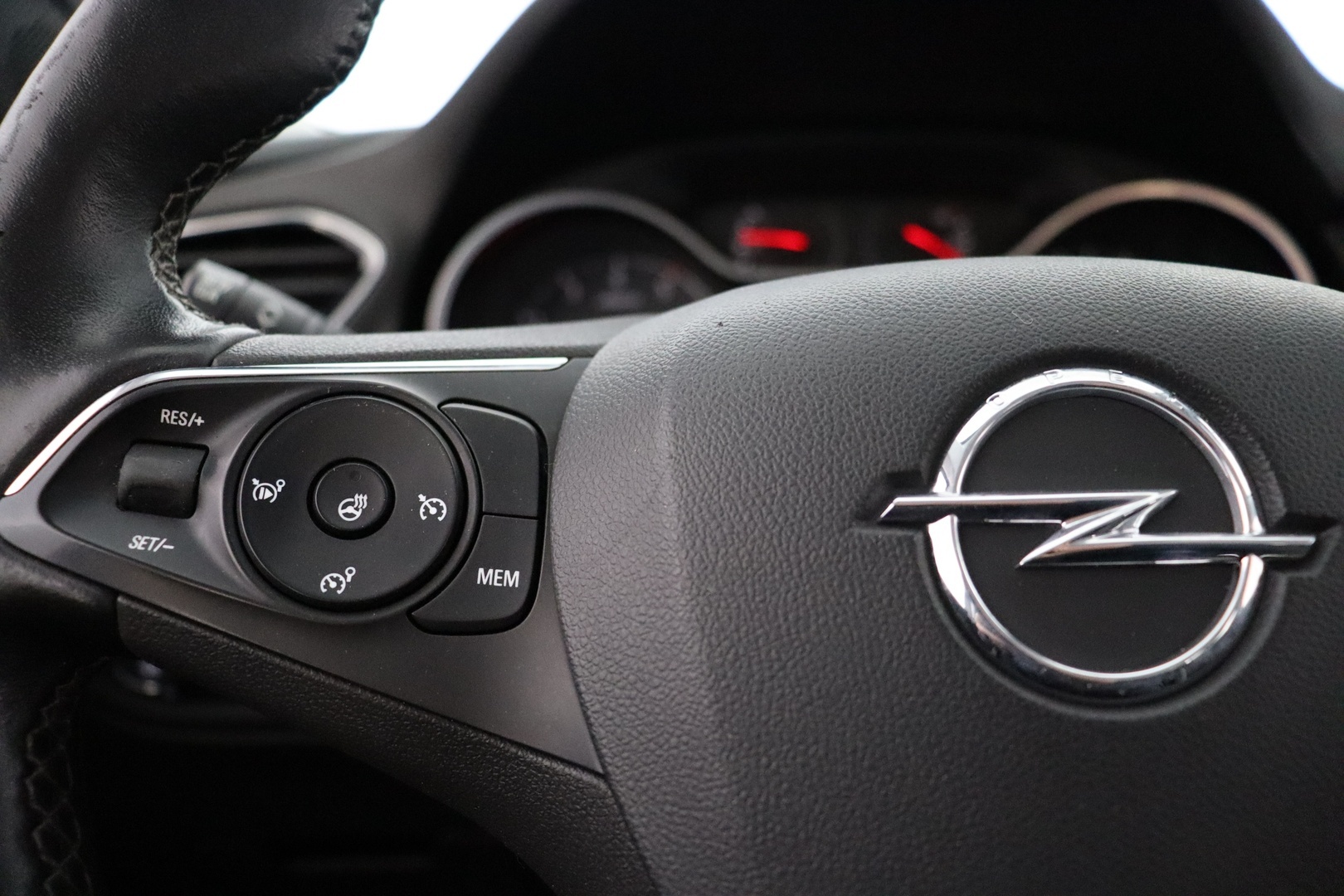 OPEL Grandland X 2019