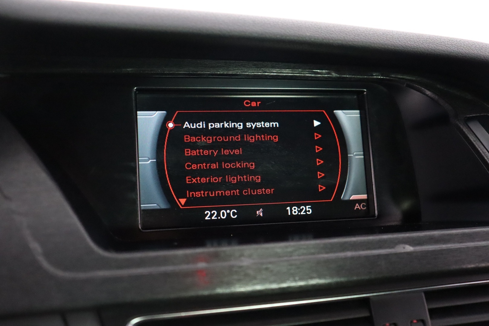 AUDI A4 2008