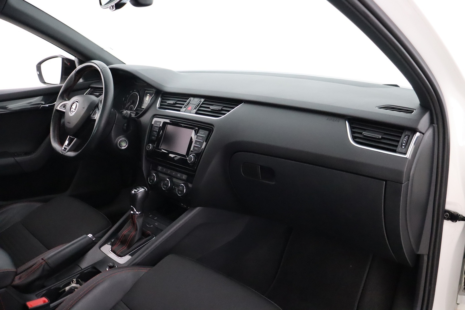 SKODA Octavia 2015