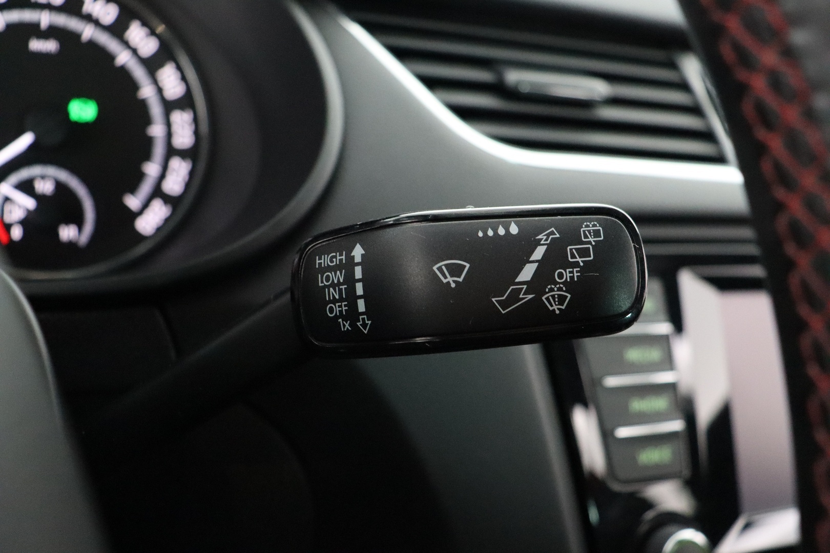SKODA Octavia 2015