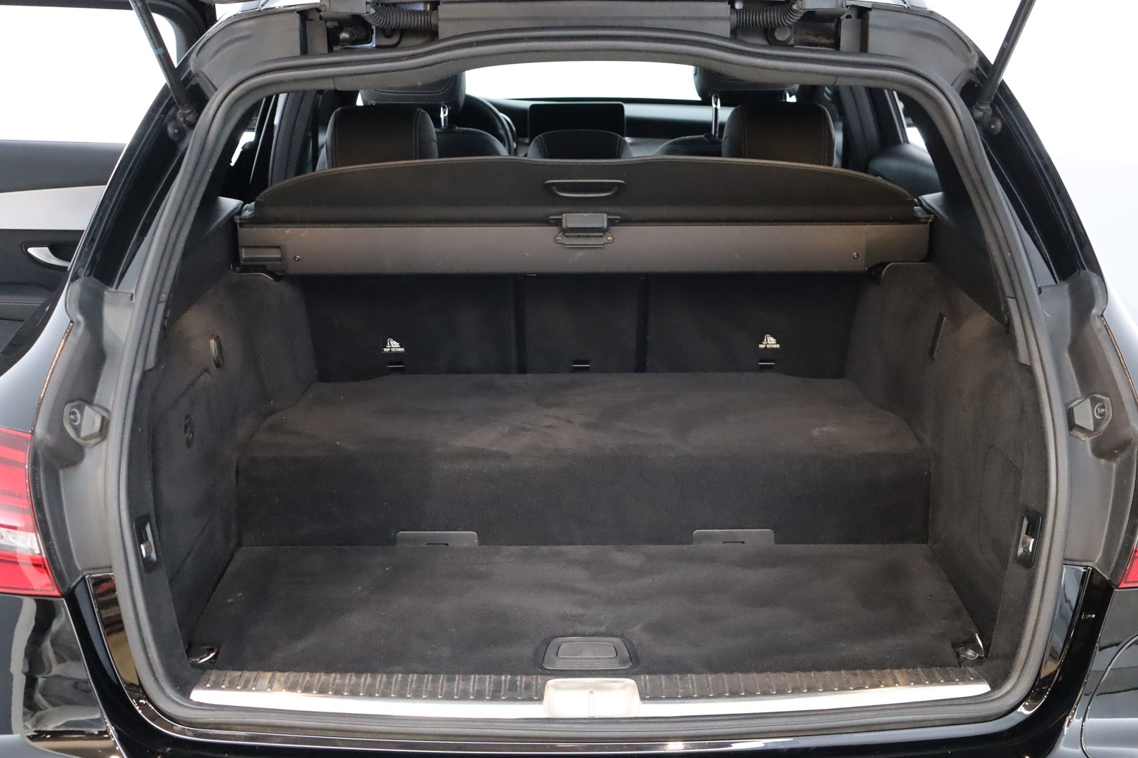 MERCEDES-BENZ C 2020