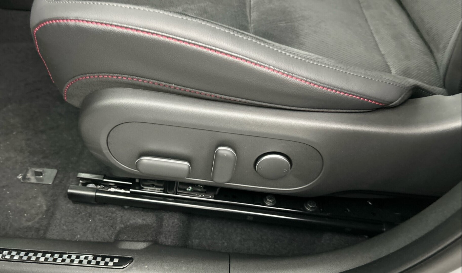 HYUNDAI KONA Electric 2026