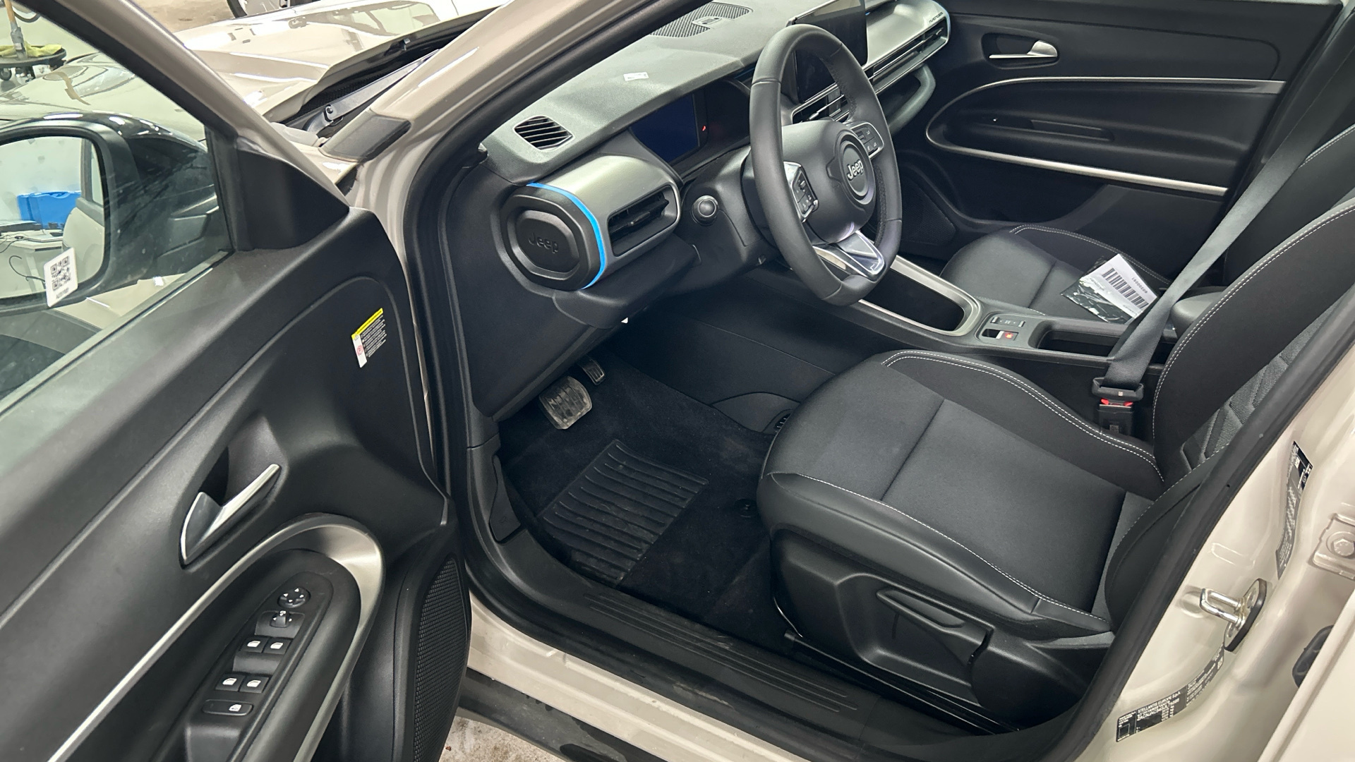 JEEP Avenger 2025