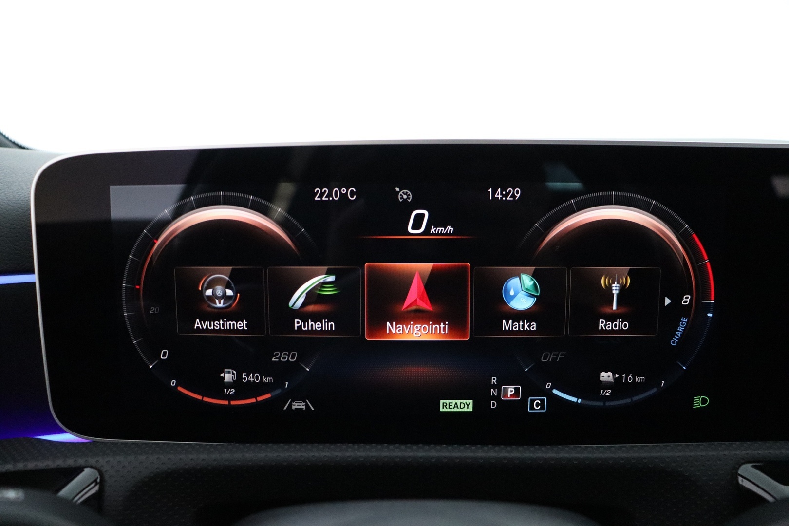 MERCEDES-BENZ A 2020