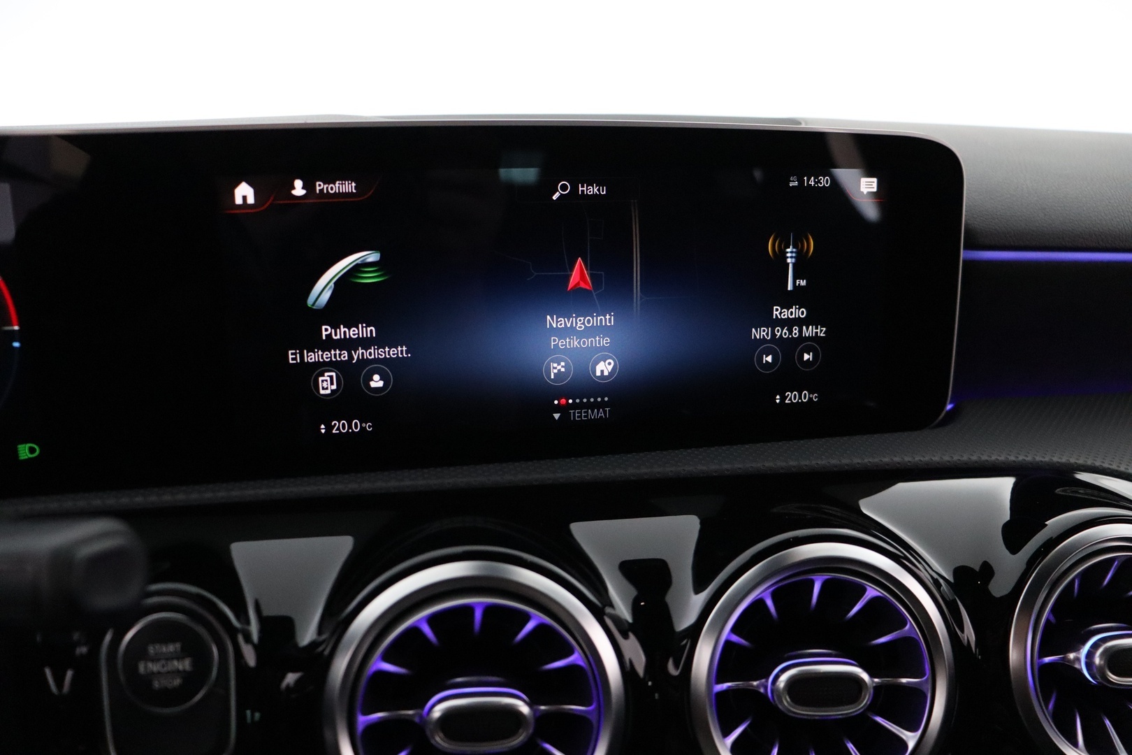 MERCEDES-BENZ A 2020