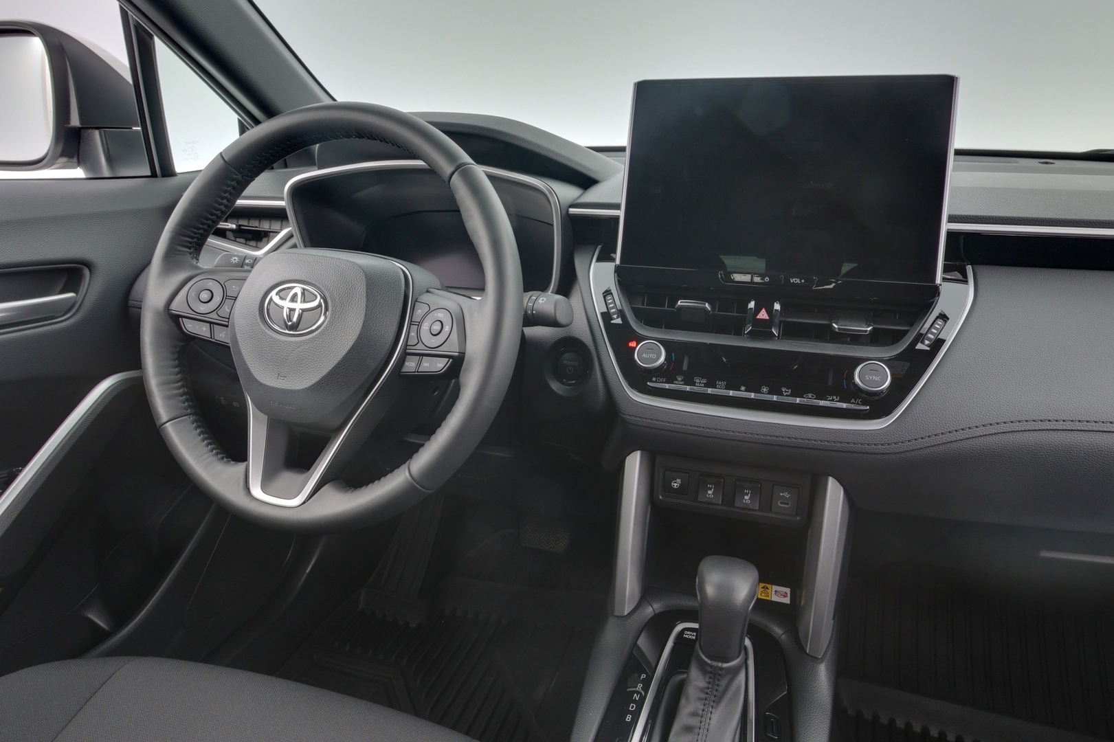 TOYOTA Corolla Cross 2024