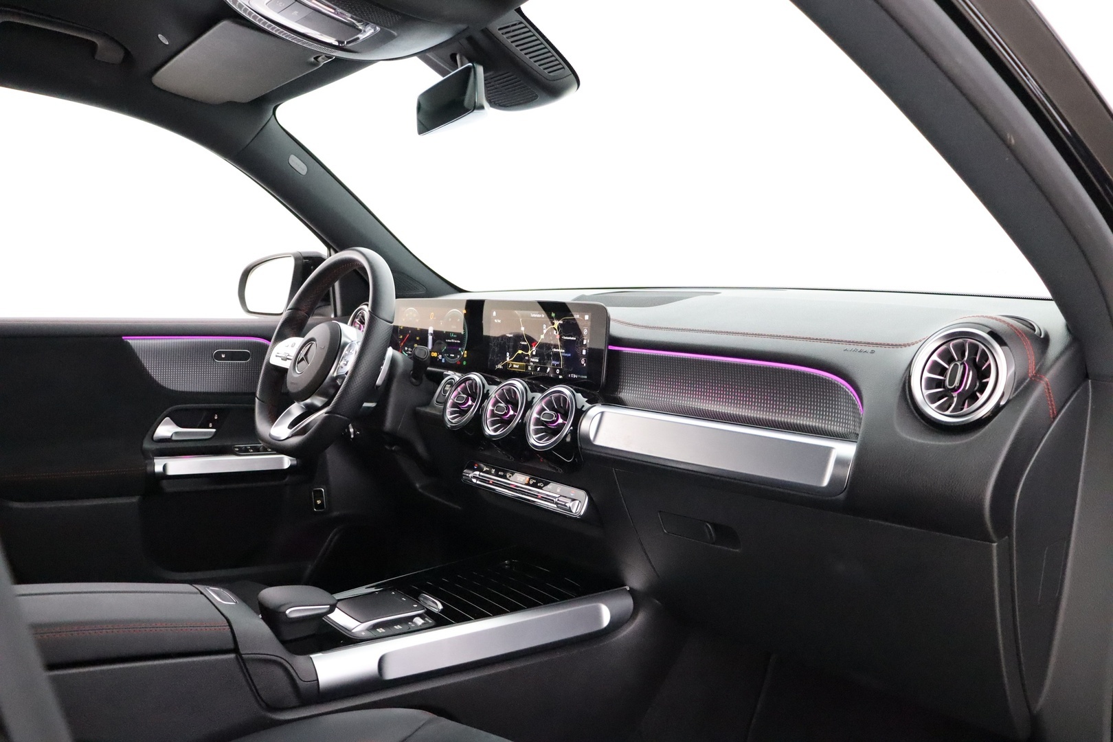 MERCEDES-BENZ EQB 2022