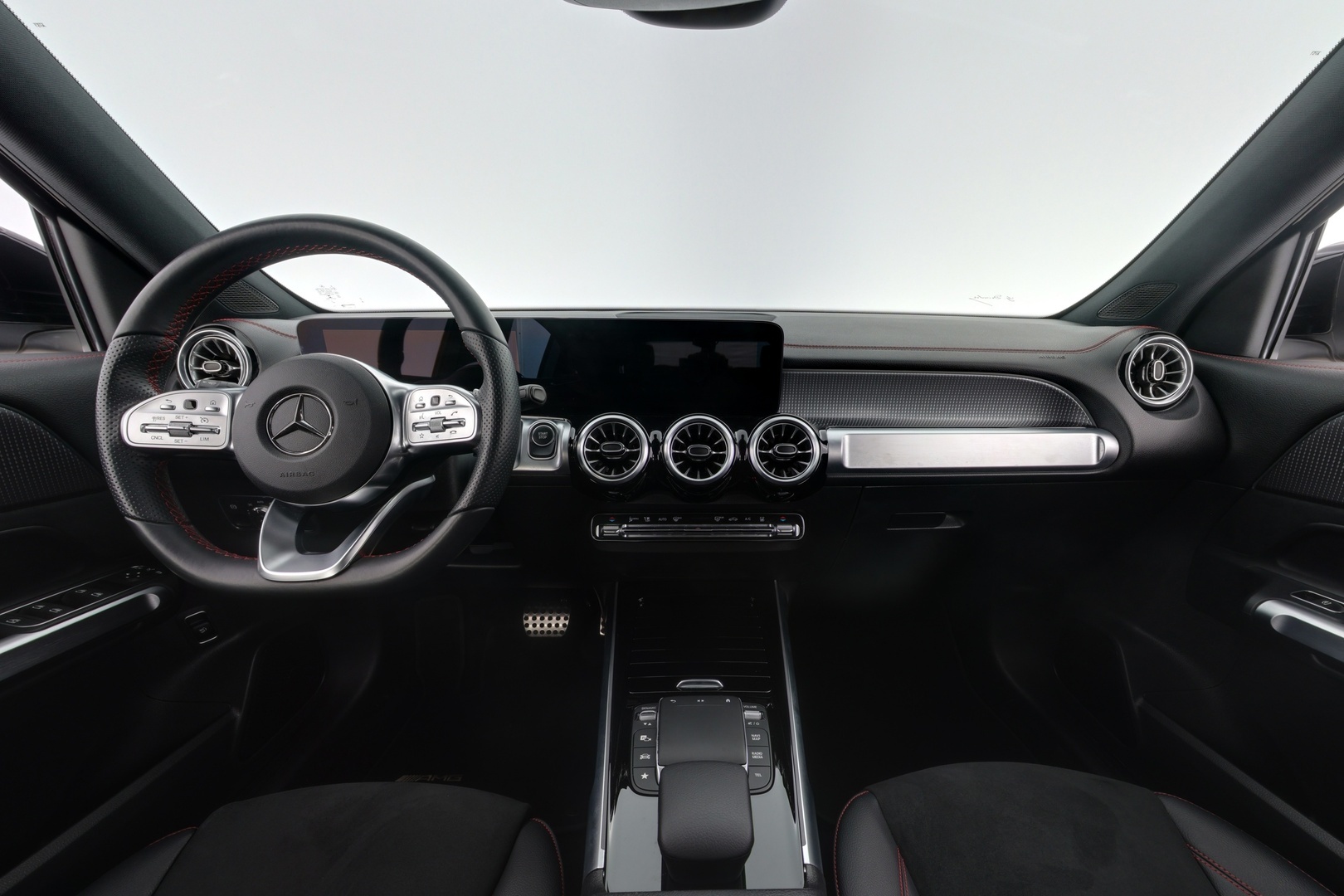 MERCEDES-BENZ EQB 2022