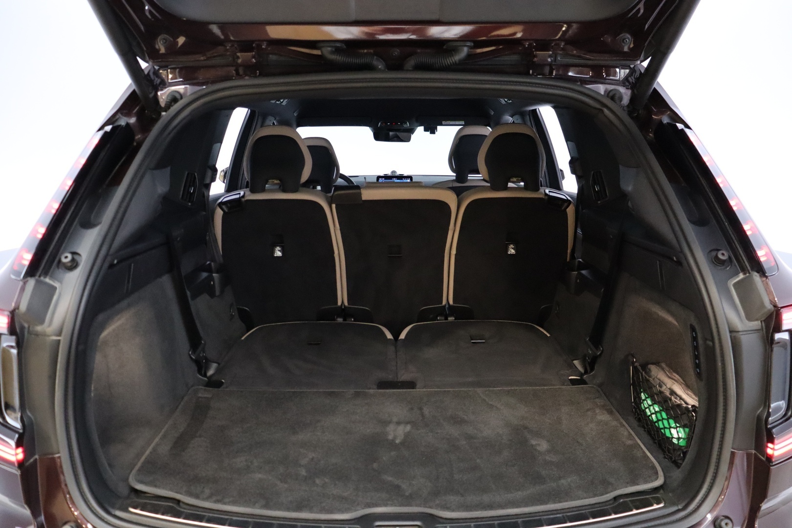 VOLVO EX90 2025