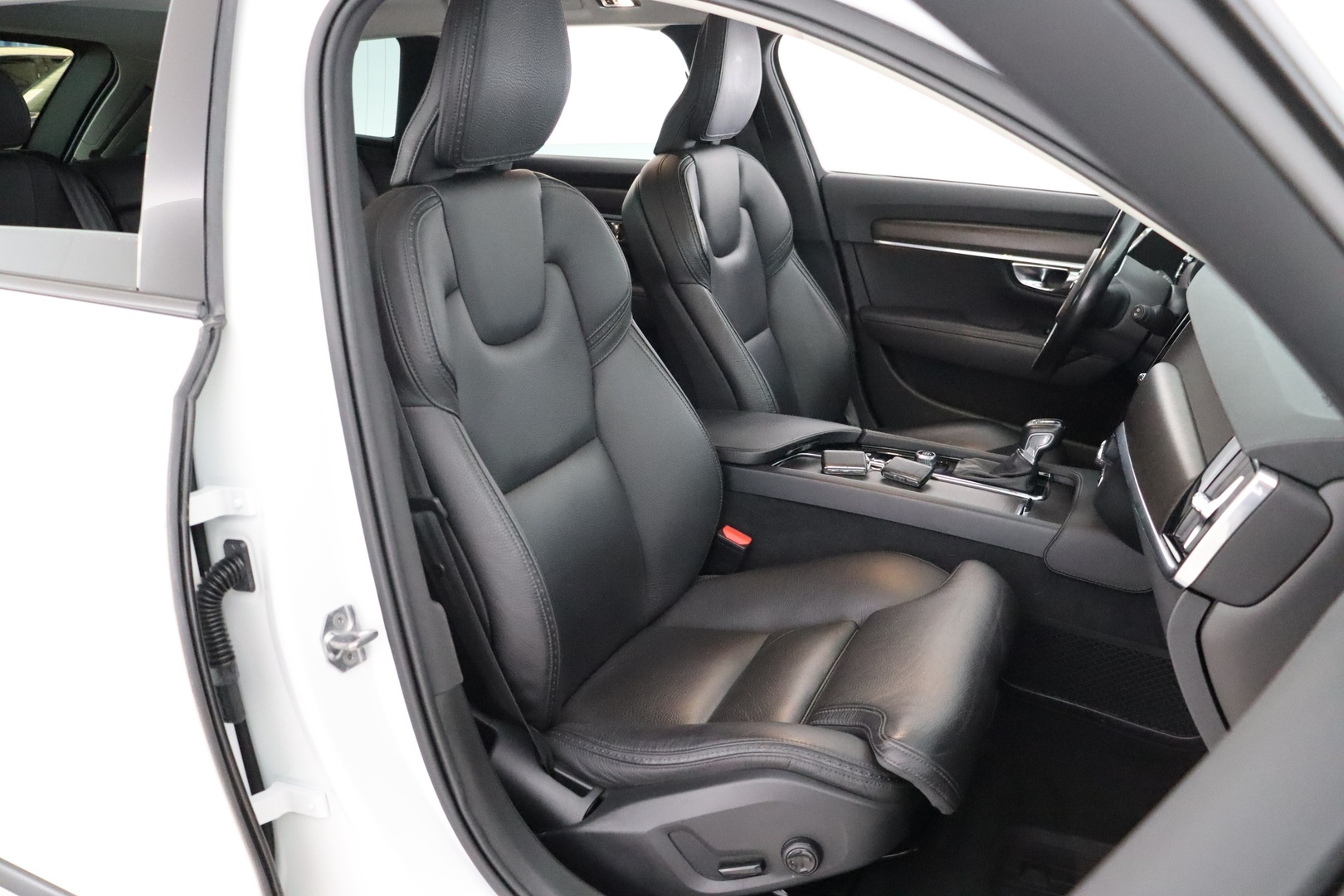 VOLVO V90 Cross Country 2020