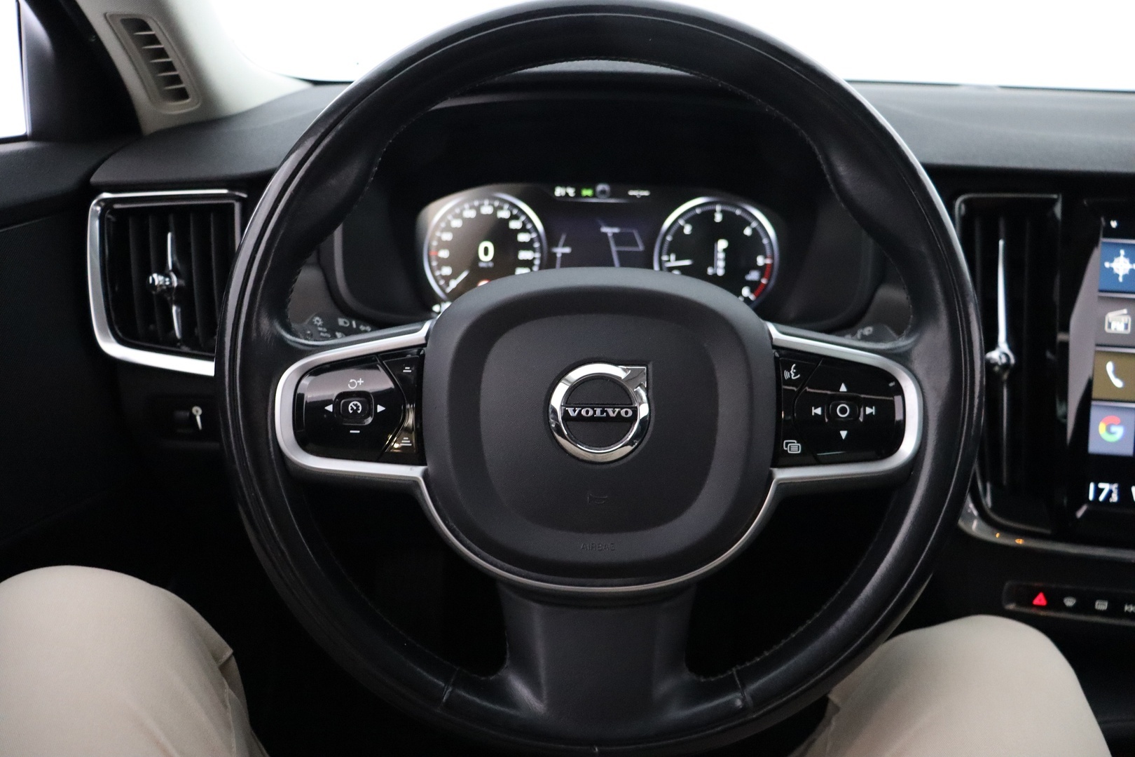VOLVO V90 Cross Country 2020