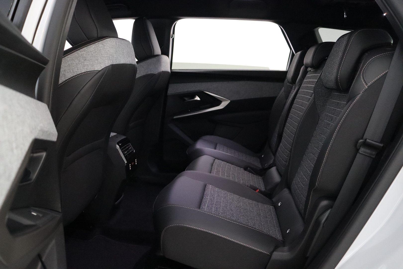 PEUGEOT 5008 2026