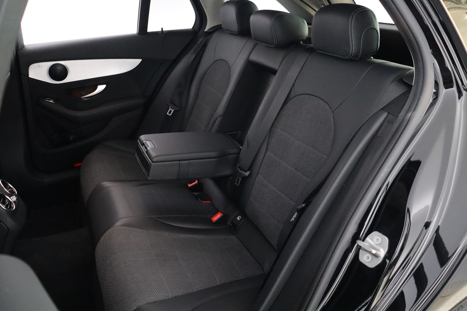 MERCEDES-BENZ C 2020
