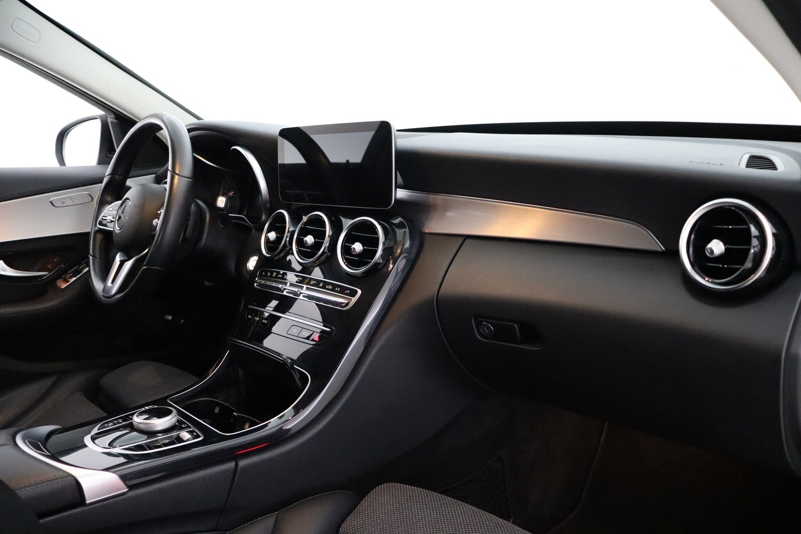 MERCEDES-BENZ C 2020