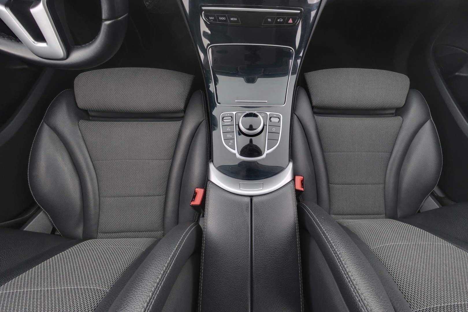 MERCEDES-BENZ C 2020