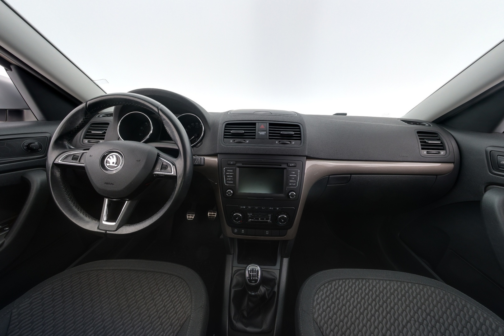 SKODA Yeti 2014