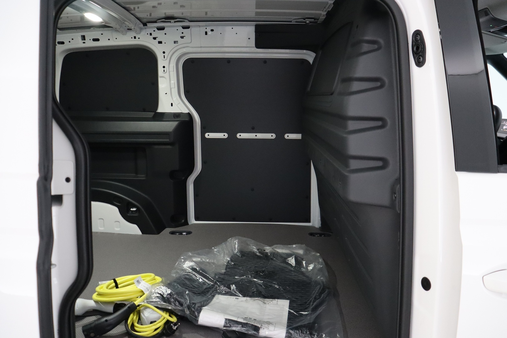 VOLKSWAGEN ID. BUZZ CARGO 2026