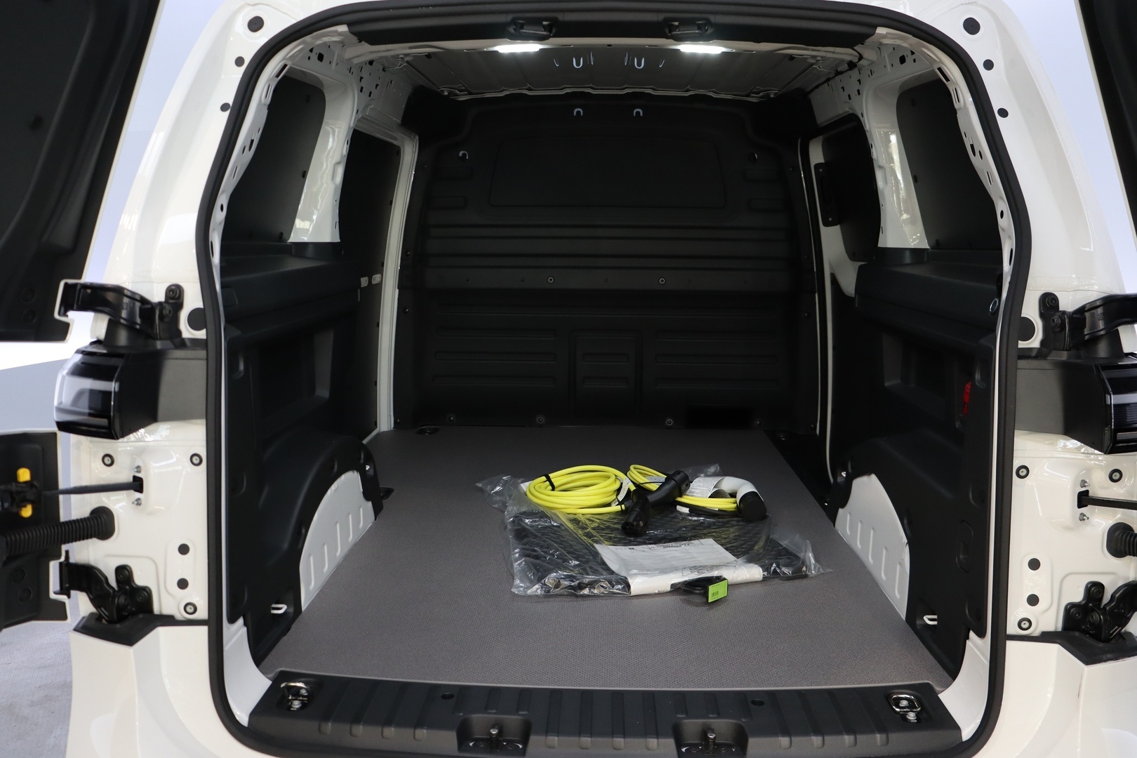 VOLKSWAGEN ID. BUZZ CARGO 2026