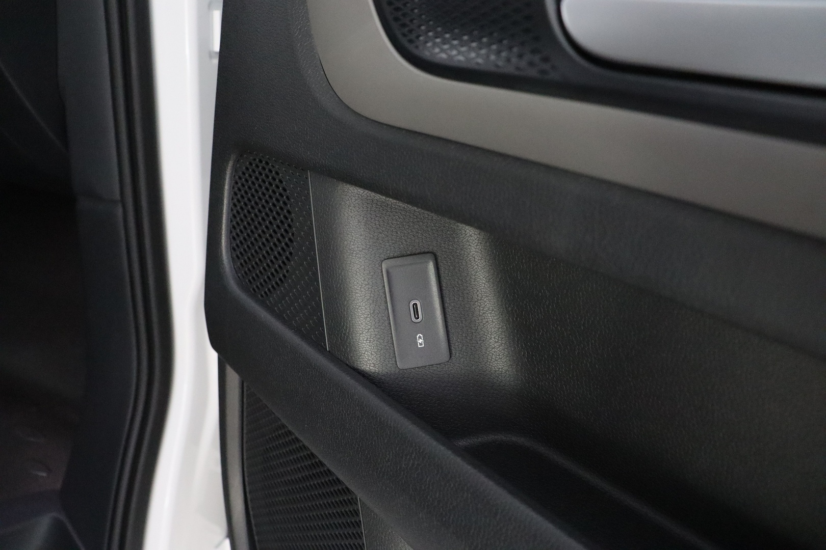 VOLKSWAGEN ID. BUZZ CARGO 2026