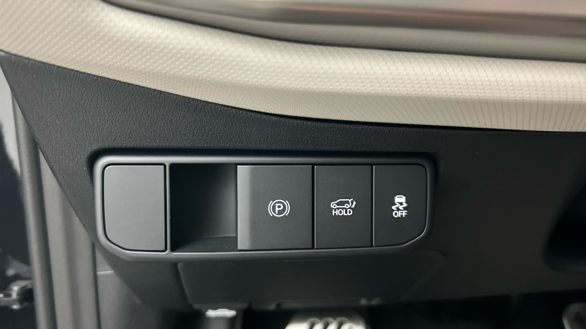 KIA EV4 2026