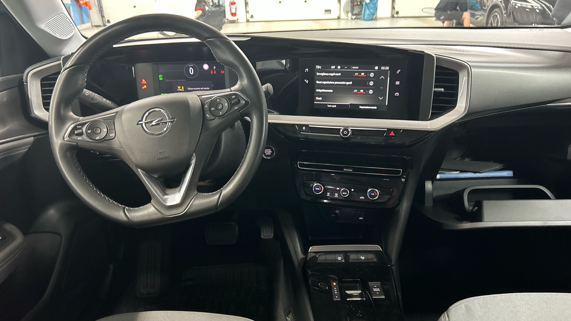 OPEL Mokka-e 2025