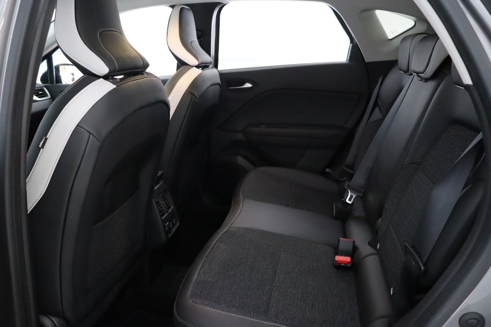 RENAULT Captur 2023