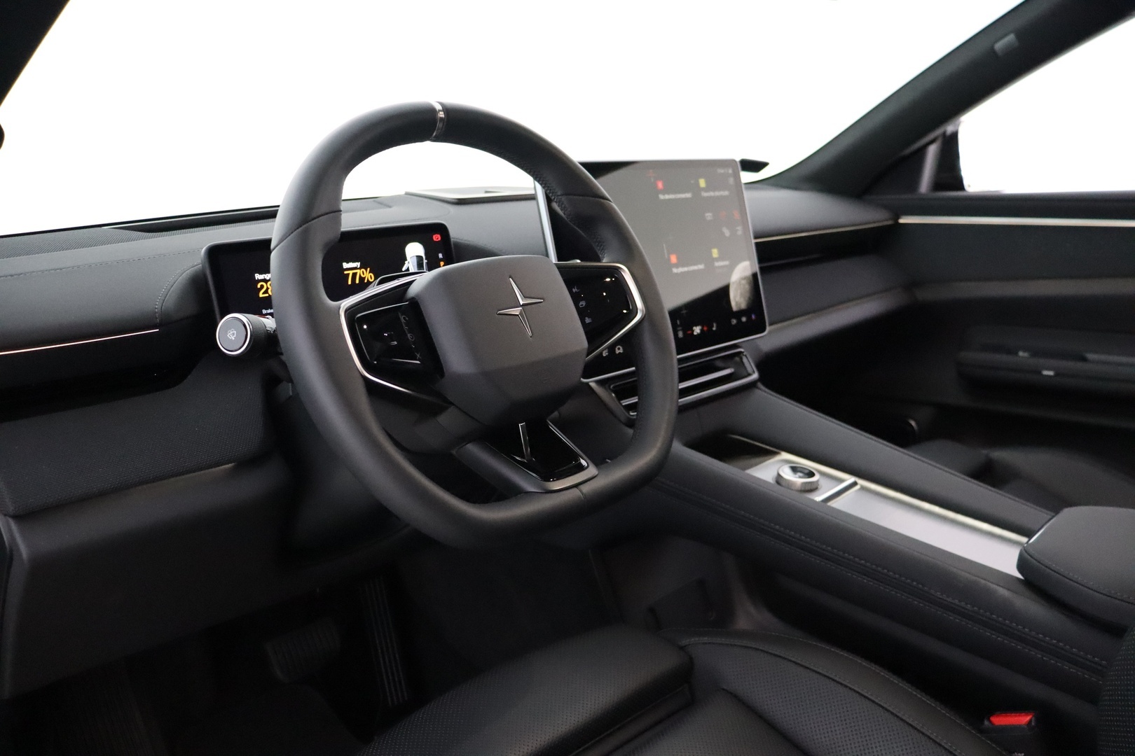 POLESTAR 4 2025