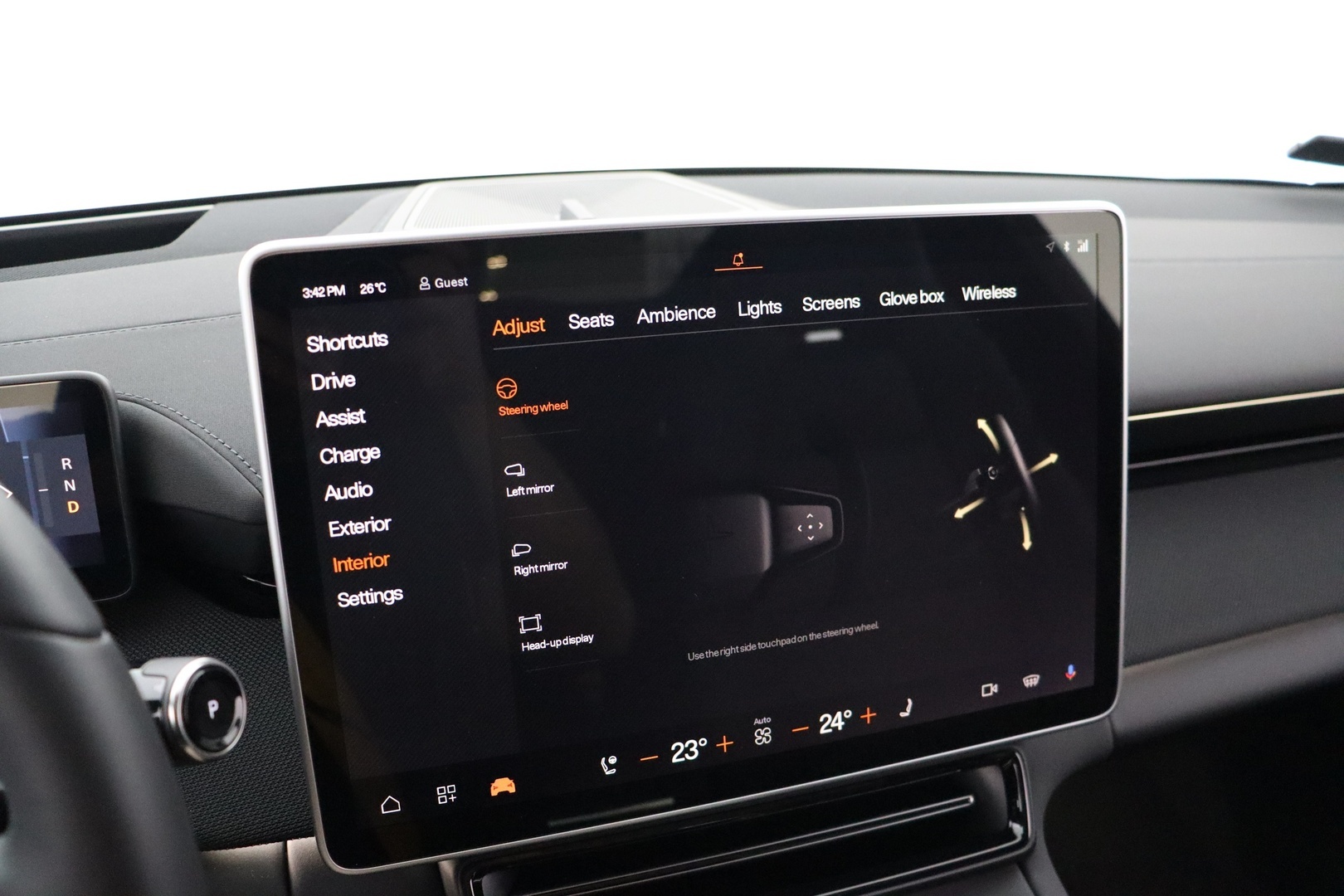 POLESTAR 4 2025