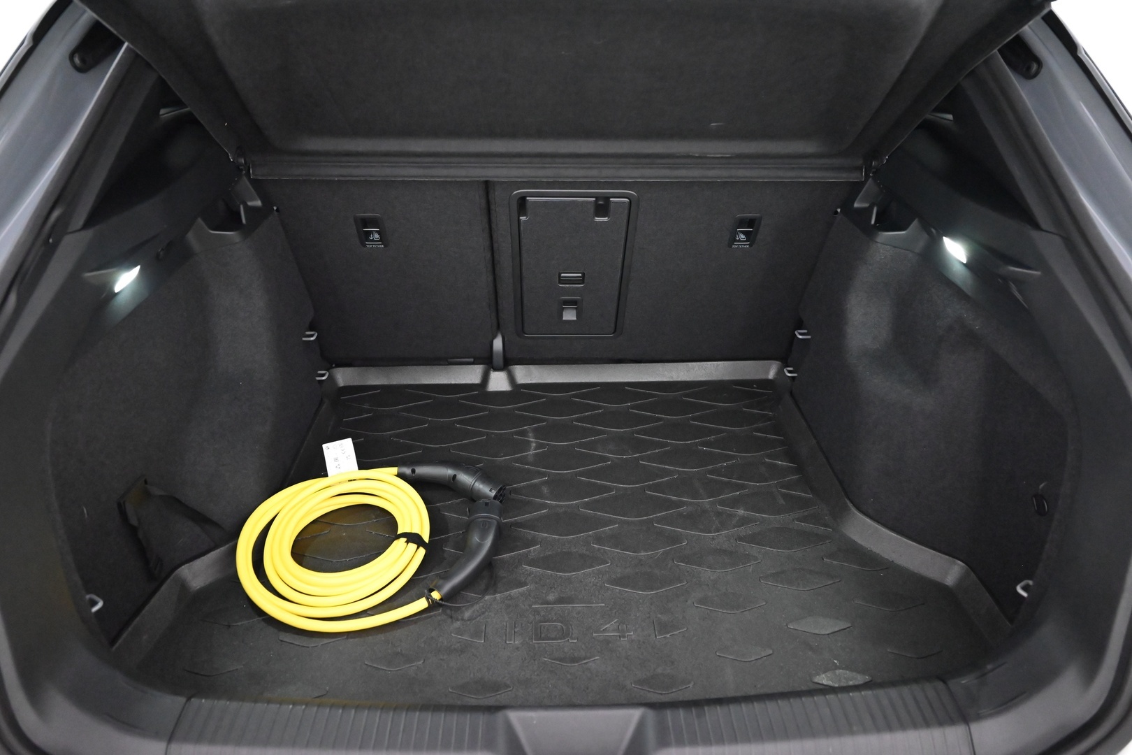 VOLKSWAGEN ID.4 2025