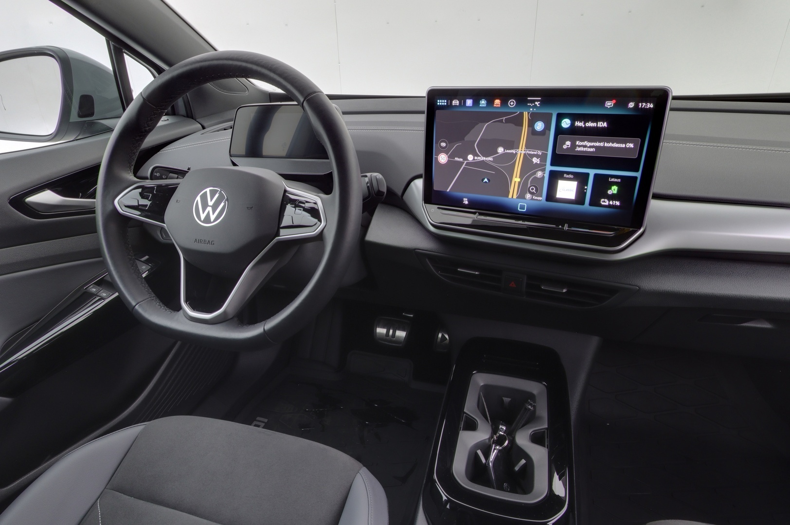 VOLKSWAGEN ID.4 2025