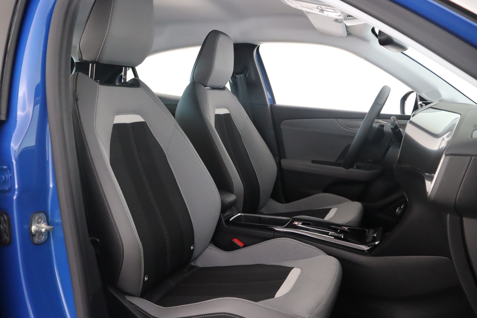 OPEL Mokka 2024