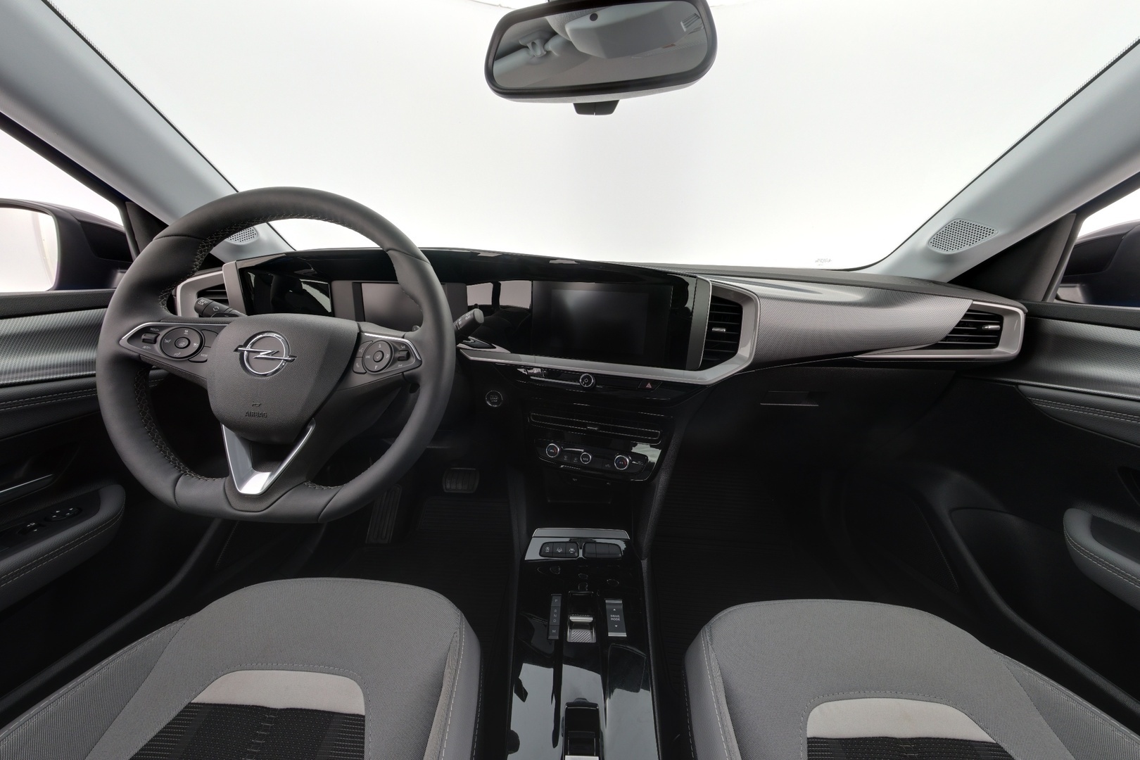 OPEL Mokka 2024