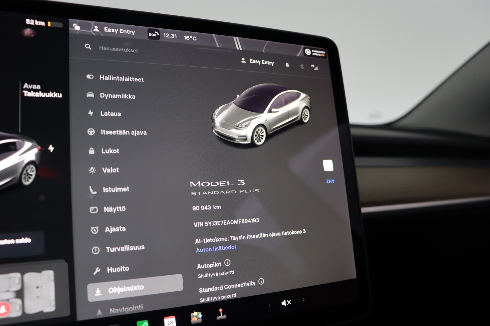TESLA Model 3 2021
