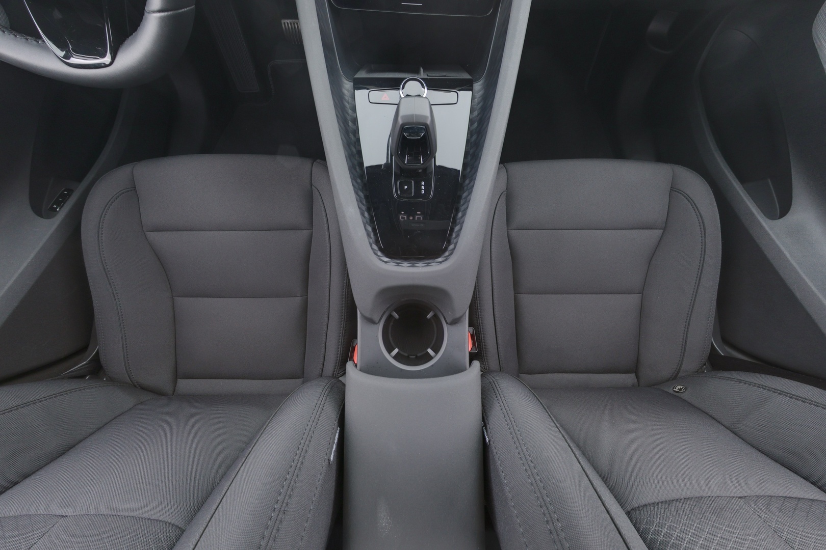 POLESTAR 2 2024