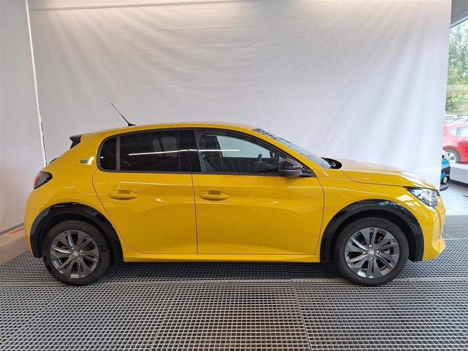 PEUGEOT e-208 2023