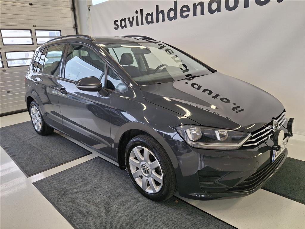 VOLKSWAGEN Golf Sportsvan 2015