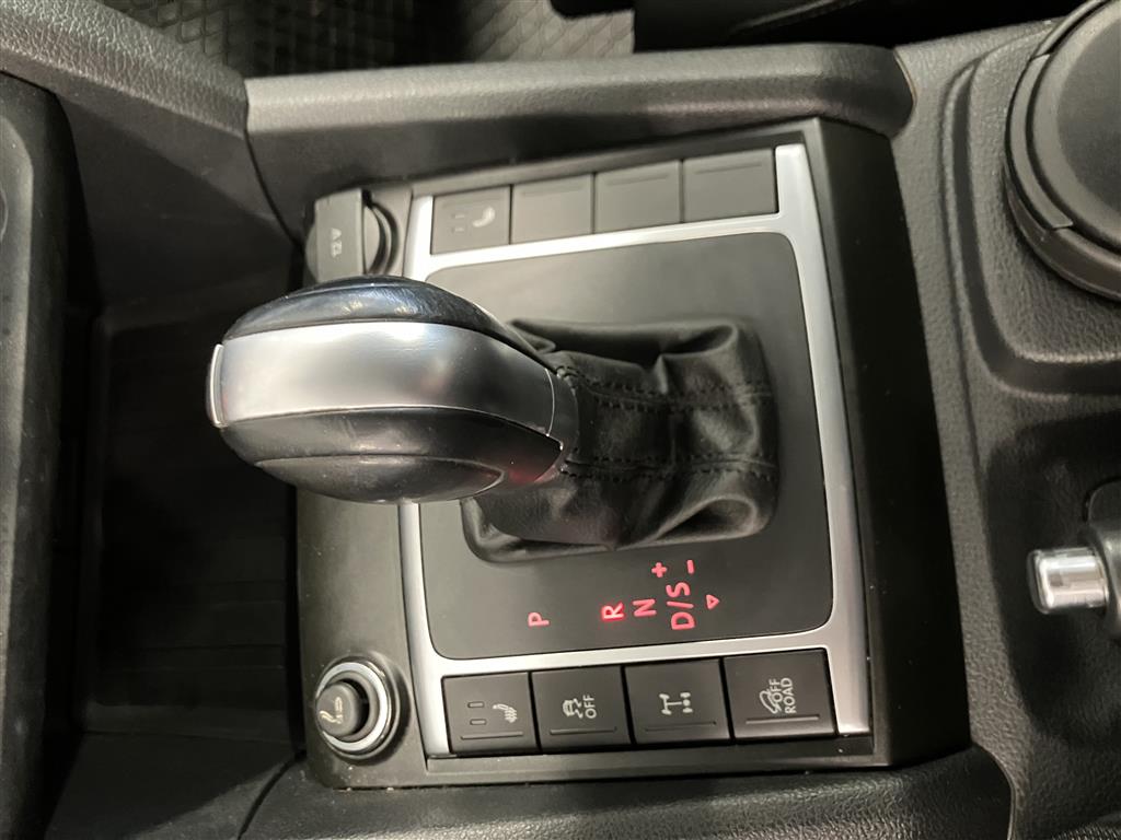 VOLKSWAGEN Amarok 2019