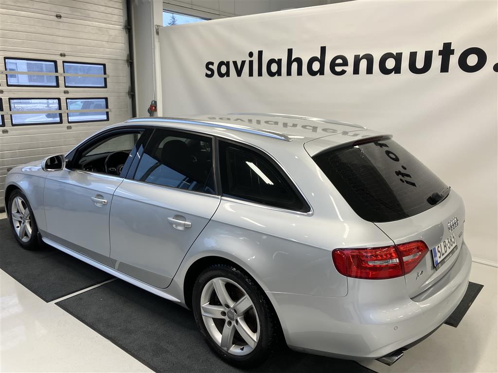 AUDI A4 2012